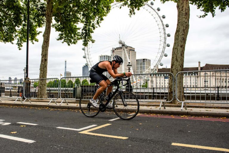 london triathlon cycling london eye